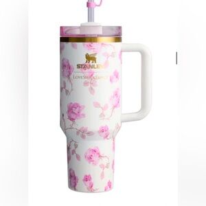 Stanley x Loveshackfancy Ribbon Rosa 40 oz Quencher